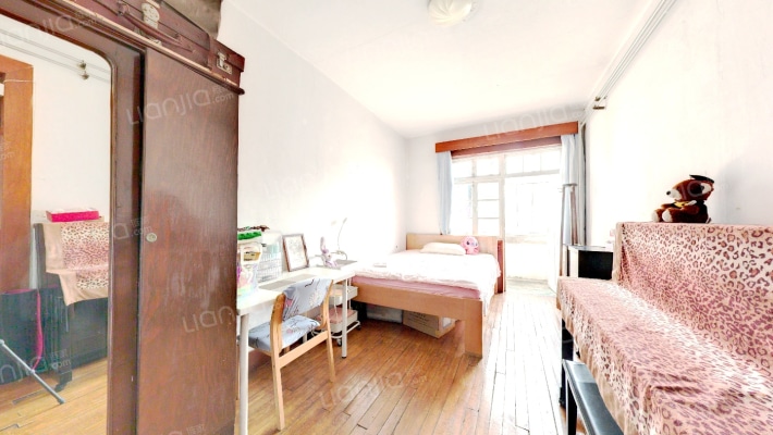 兴安路1-5(单号)二手房实景图