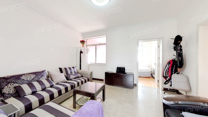 海滨花园小区彩辉街二手房实景图