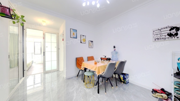 美域天成二手房实景图