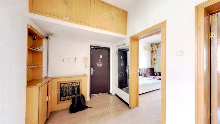 省造价站宿舍二手房实景图