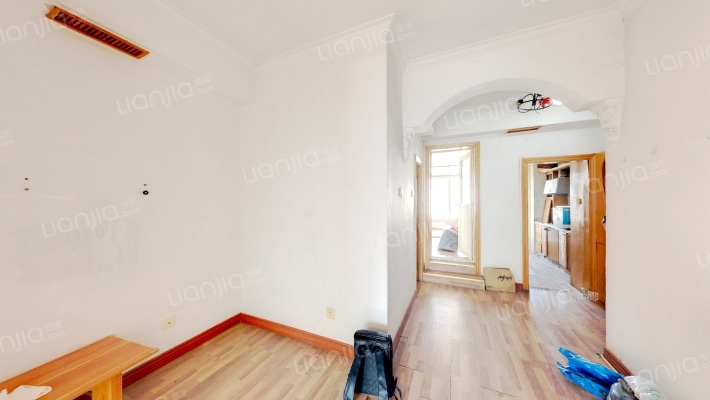 康华里二手房实景图