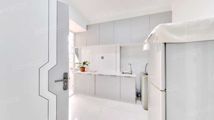 红河六街区二手房实景图