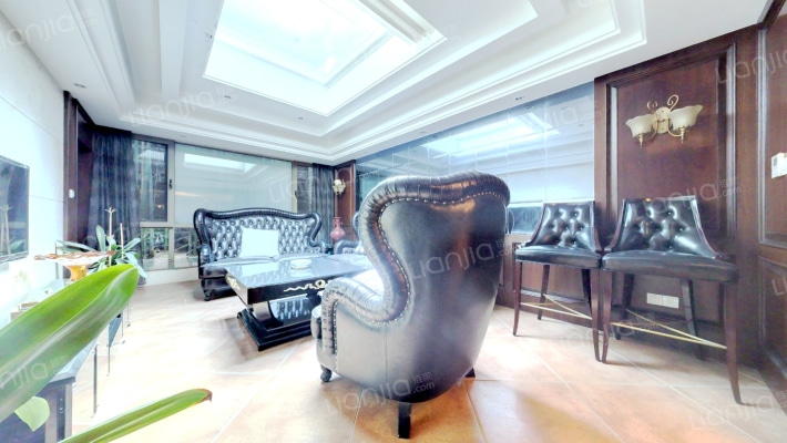 麓山国际香怡林二手房实景图