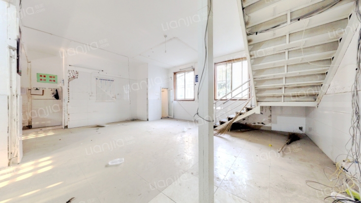 现代花园一期二手房实景图