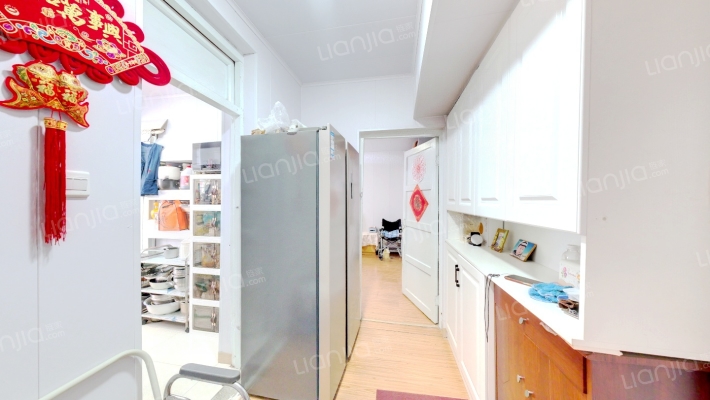 省粮食局宿舍（槐底）二手房实景图