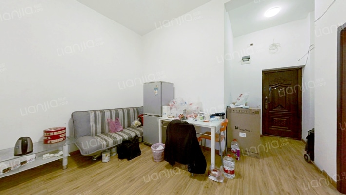 七一七小区二手房实景图