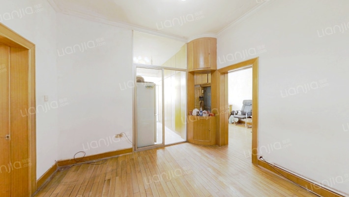 和睦三区二手房实景图