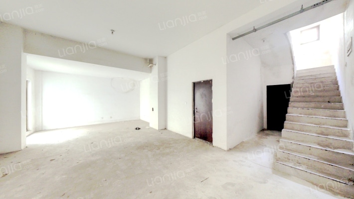 碧桂园钻石郡二手房实景图