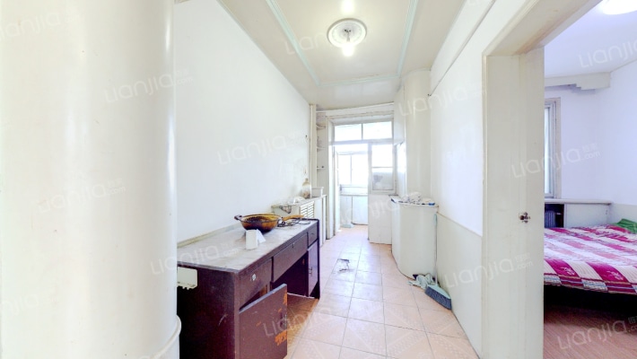 粮食小区二手房实景图