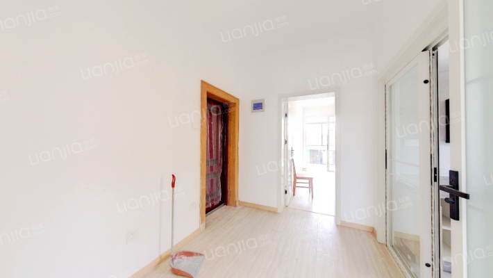 铁路二村二手房实景图