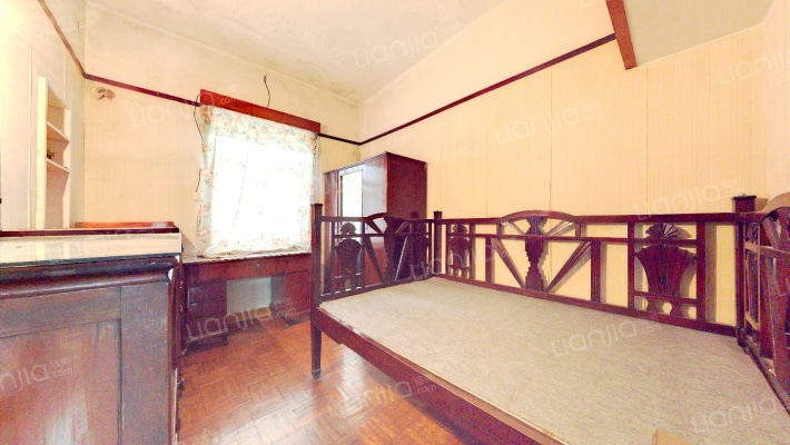 宝石一路2号二手房实景图