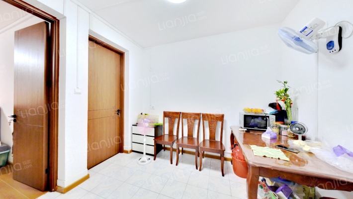 东百新邨二手房实景图