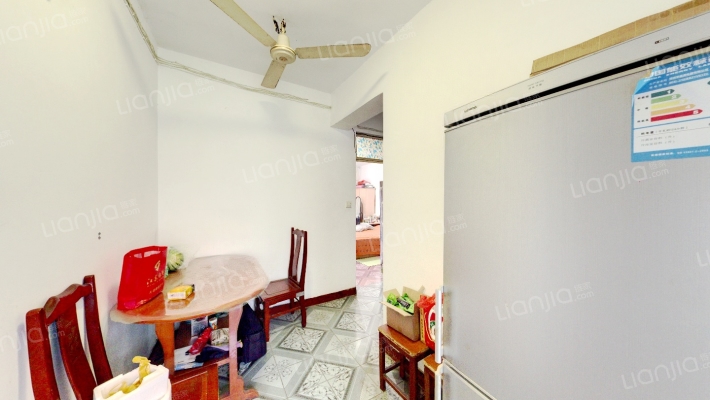 二轻宿舍二手房实景图