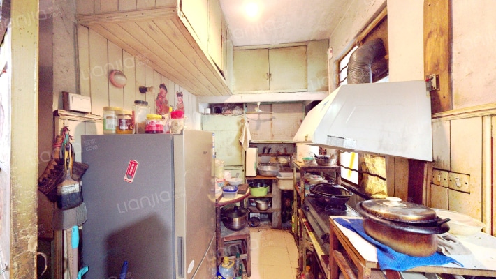 荷叶村二手房实景图