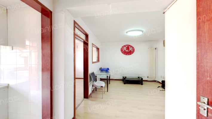 建设里二手房实景图