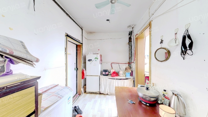 兴建街（大菜市商圈）二手房实景图