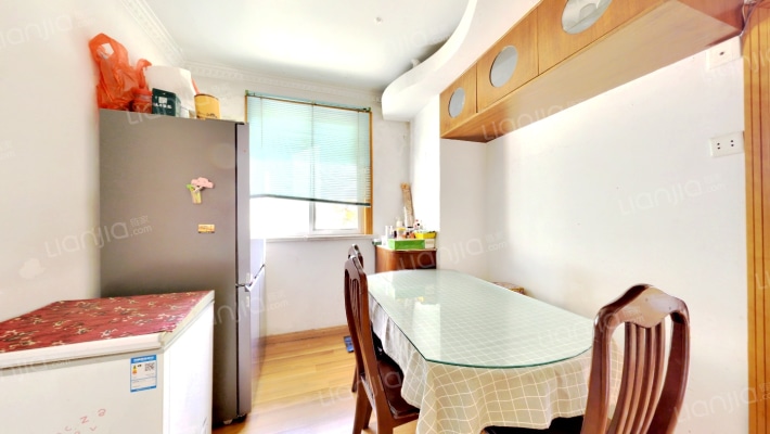 天山三村二手房实景图