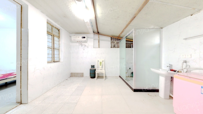 曹后村邮局宿舍二手房实景图