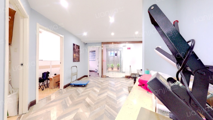 中力企业大厦二手房实景图