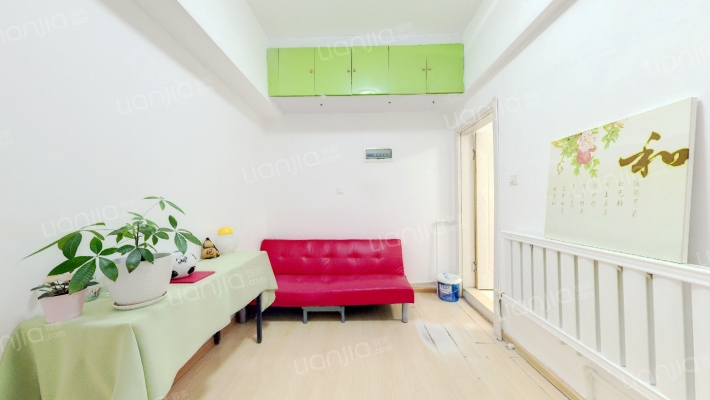 职高小区二手房实景图