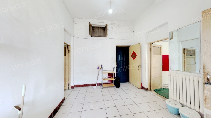 国投宿舍二手房实景图