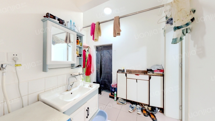 农业局宿舍二手房实景图