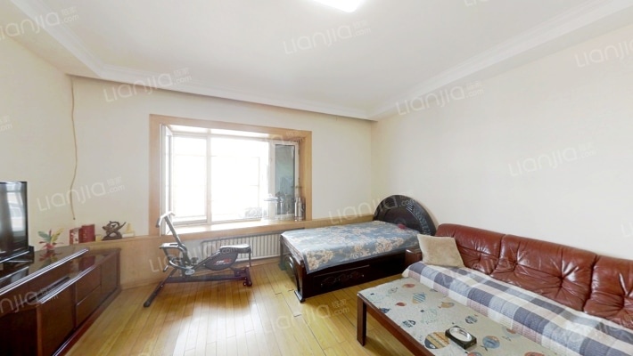 法院街二手房实景图