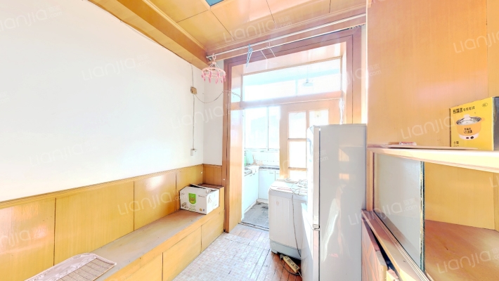 岭前街二手房实景图