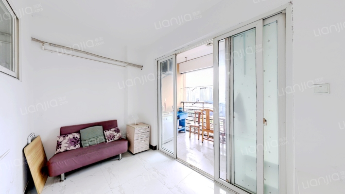 蔗洲滨江苑二手房实景图