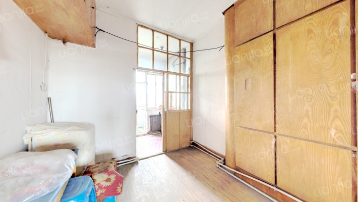 新航二小区二手房实景图