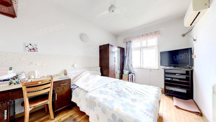 新华里二手房实景图