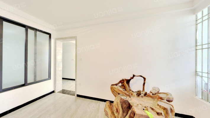 和堂二手房实景图