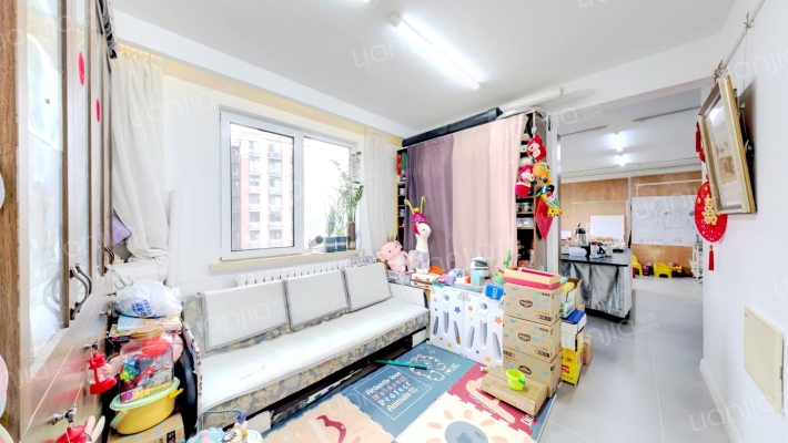 金地悦景台二手房实景图