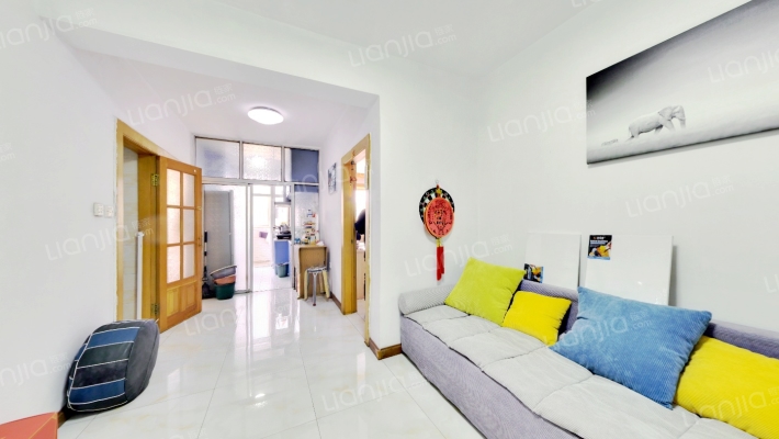 花卉小区二手房实景图