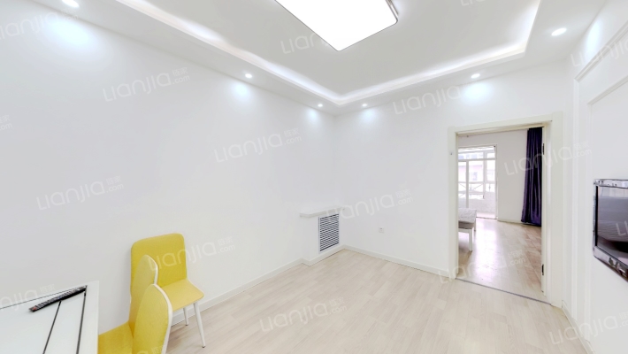 城东新居B区二手房实景图