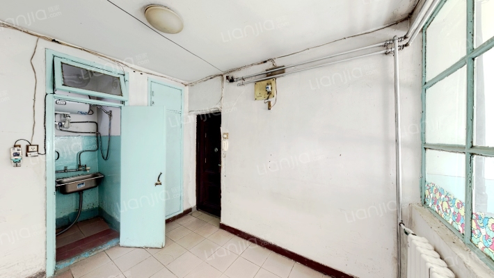 赛园里二手房实景图