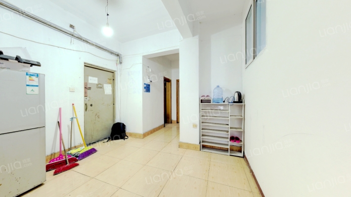 蓝天路2号二手房实景图