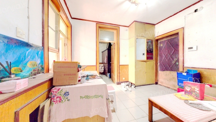 冶建小区二手房实景图