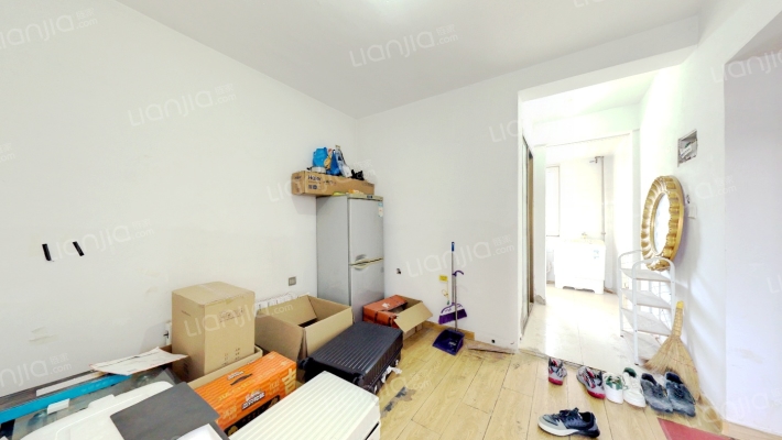 城建闲云雅居二手房实景图