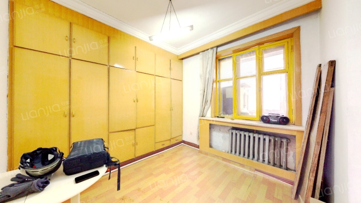 建筑街二手房实景图