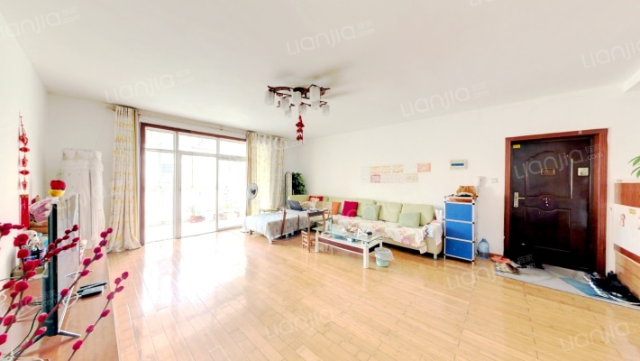 青春家园二手房实景图