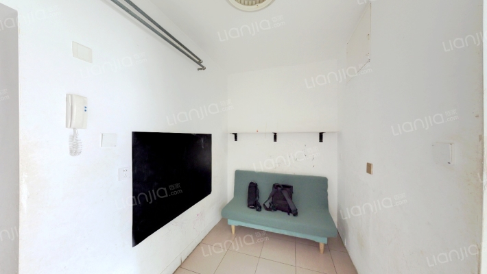 电信宿舍二手房实景图