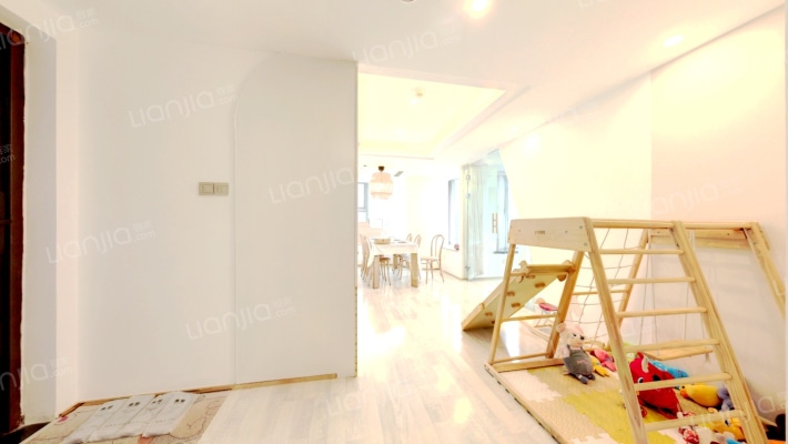 朗御二手房实景图