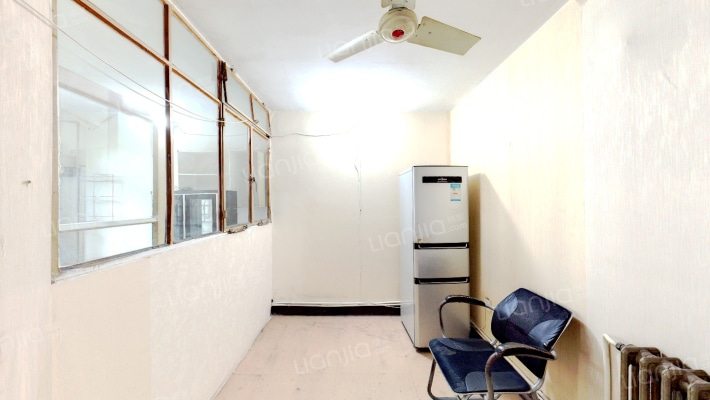 金川里二手房实景图