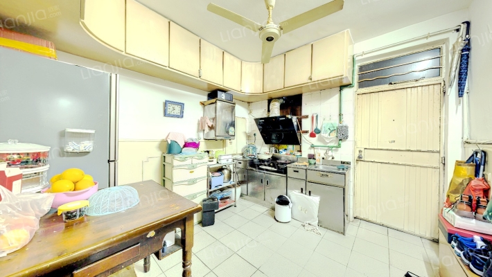 新华路小区二手房实景图