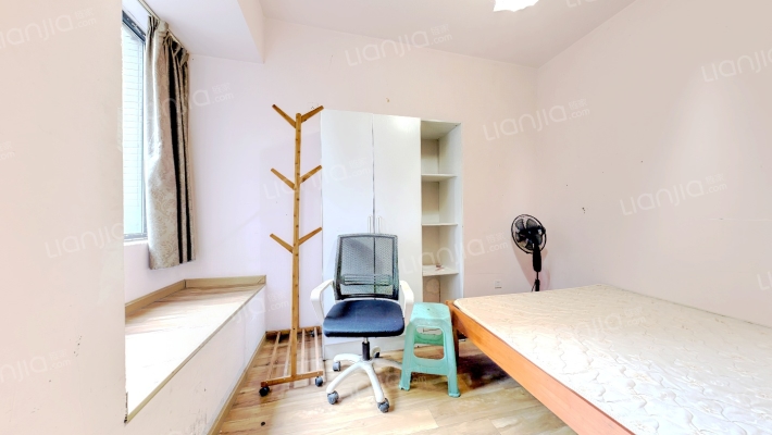 巴黎都市二期二手房实景图