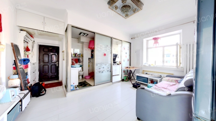 桦树街二手房实景图