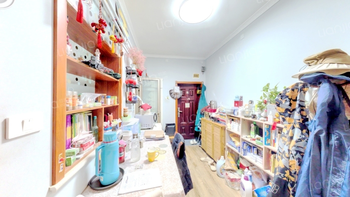 长线局家属院二手房实景图