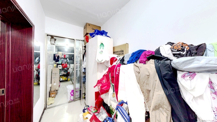 沈铁-十二路小区二手房实景图