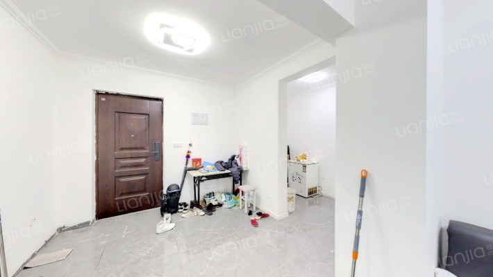 融创公园壹号二手房实景图